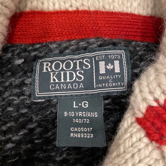 Roots Pullover Cabin Sweater - Picture 6 of 7